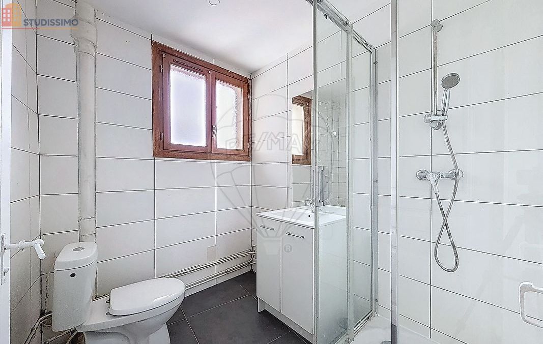 Studio 40m² Audincourt - lumineux, proche commodités - Photo 4