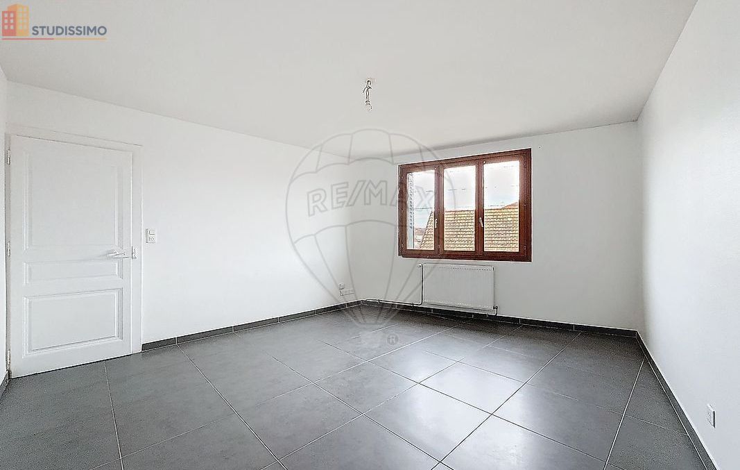 Studio 40m² Audincourt - lumineux, proche commodités - Photo 1