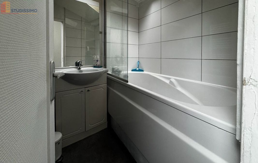 Studio meublé 35m² Clermont-Ferrand - Lumineux, centre-ville - Photo 2