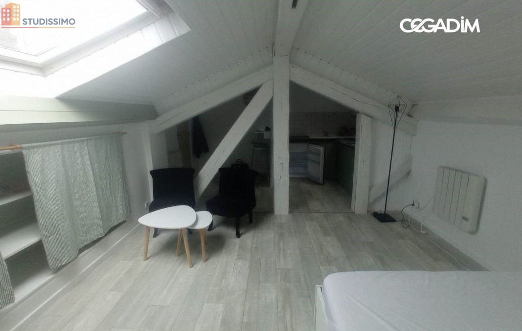 Studio meublé 23m² Clermont-Ferrand 63000 - Meublé, 4e étage - Photo 5