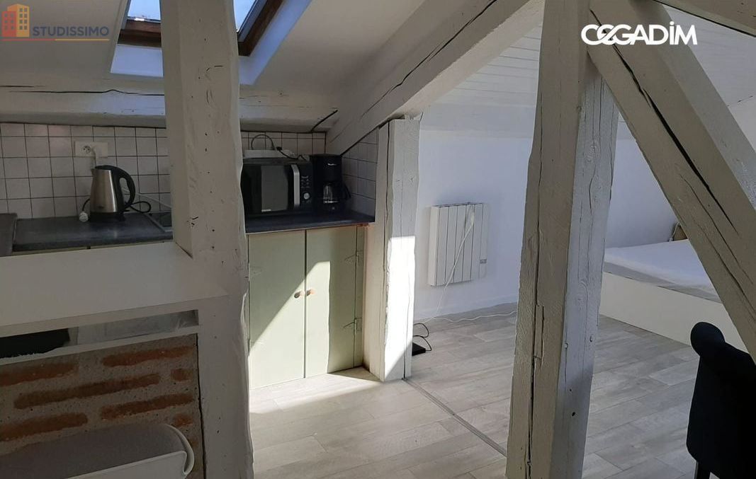Studio meublé 23m² Clermont-Ferrand 63000 - Meublé, 4e étage - Photo 2