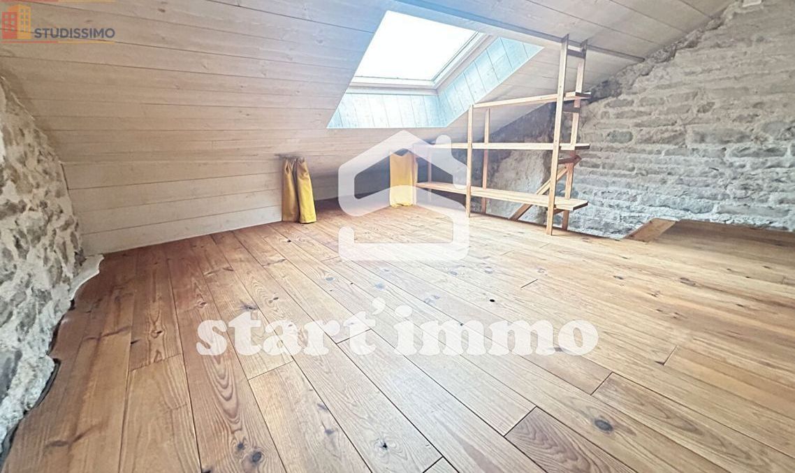 Studio 25m² Besançon - Duplex, dernier étage - Photo 3