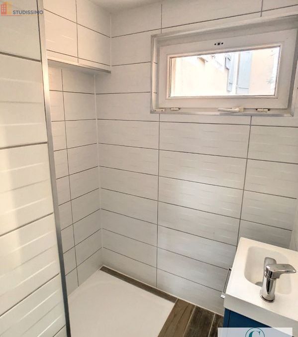 Studio 21m² Mulhouse 68100 - Duplex - Photo 3