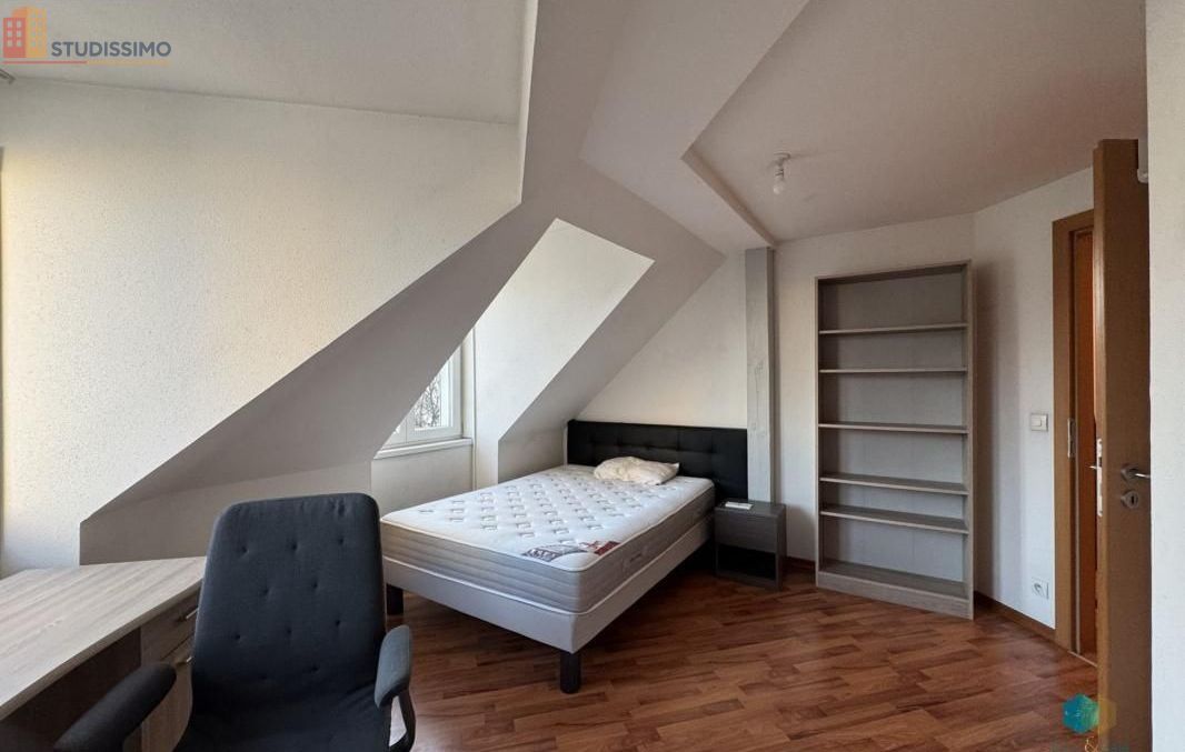 Studio 9m² Strasbourg centre - Meublé, 4e étage - Photo 4