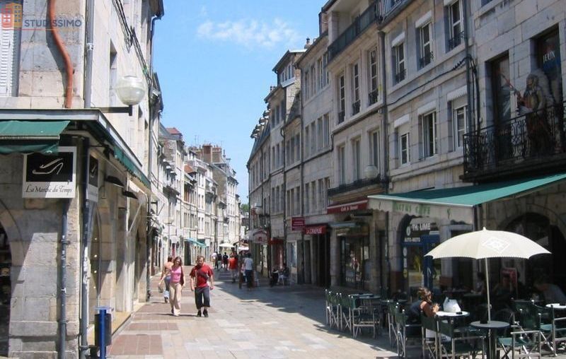 Studio à Besançon