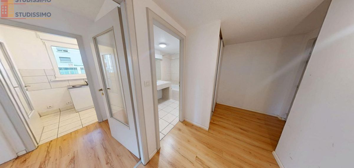 Studio 40m² Mulhouse 68100 - Photo 3