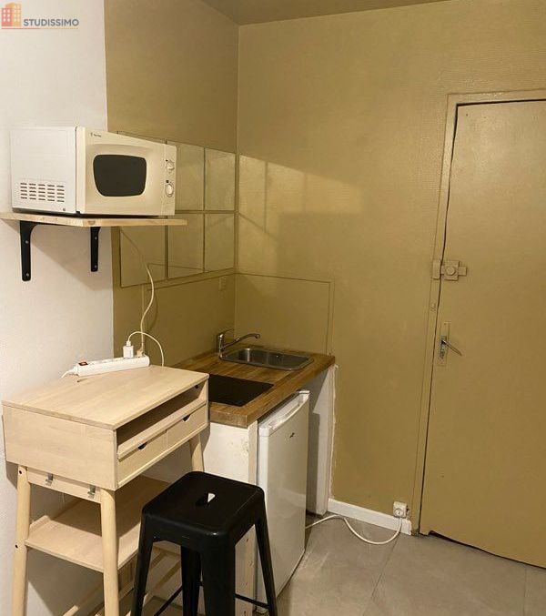 Studio meublé 10m² Mulhouse 68100 - Meublé, lumineux - Photo 2