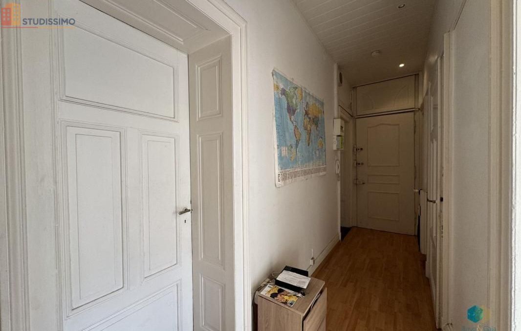 Studio 17m² Strasbourg centre - Meublé, 1er étage - Photo 2