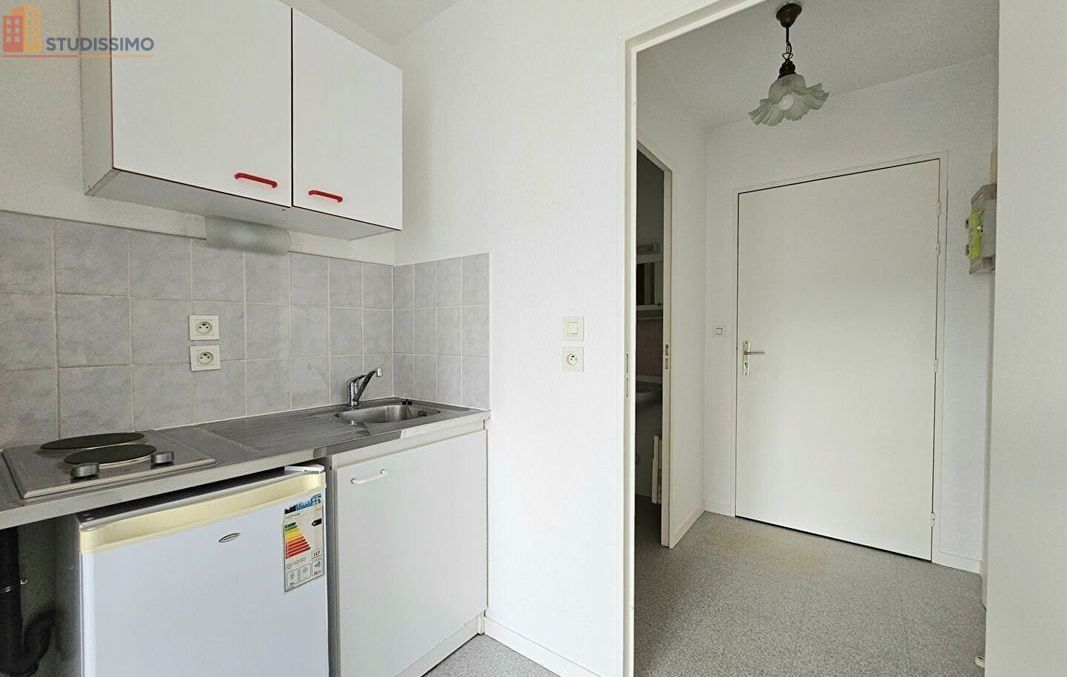 Studio meublé 22m² Aubière - Meublé, 1er étage - Photo 2