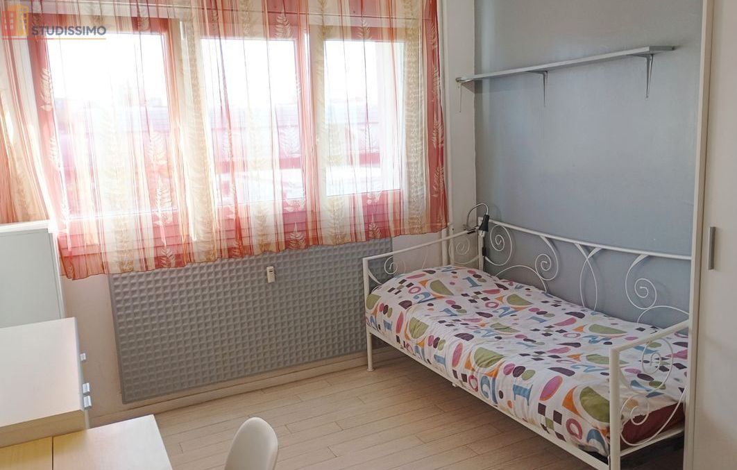 Studio meublé 20m² Montbéliard centre - Lumineux - Photo 2