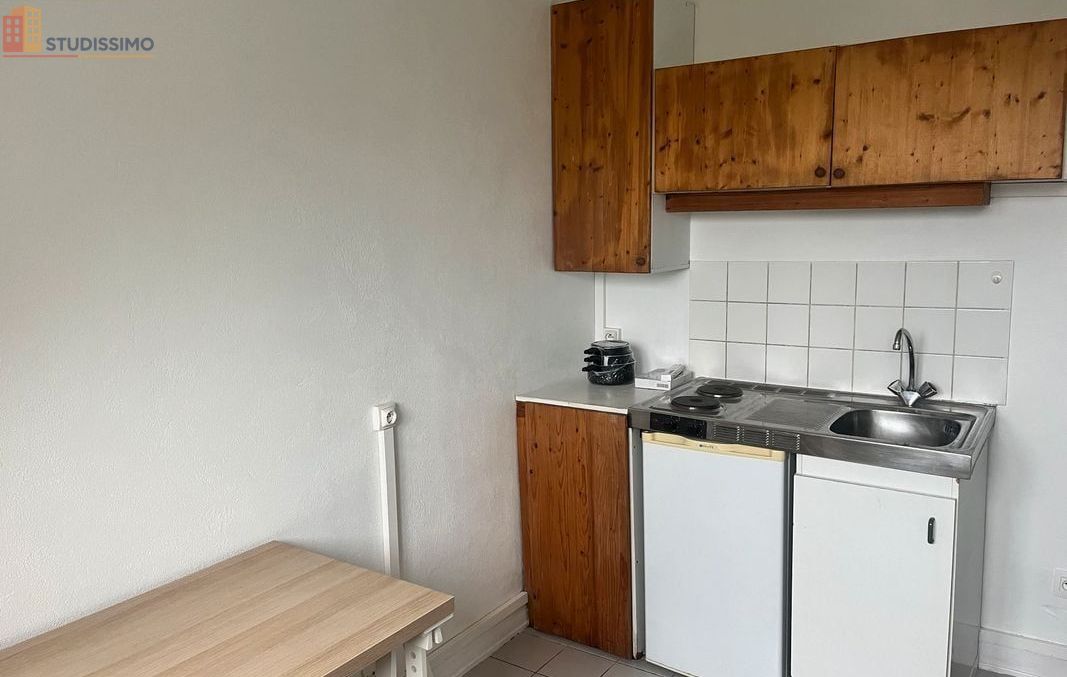 Studio meublé 14m² Strasbourg centre - Proche fac de médecine - Photo 1