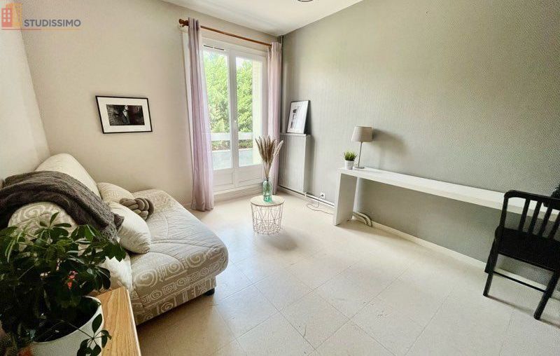 Studio à Beaumont