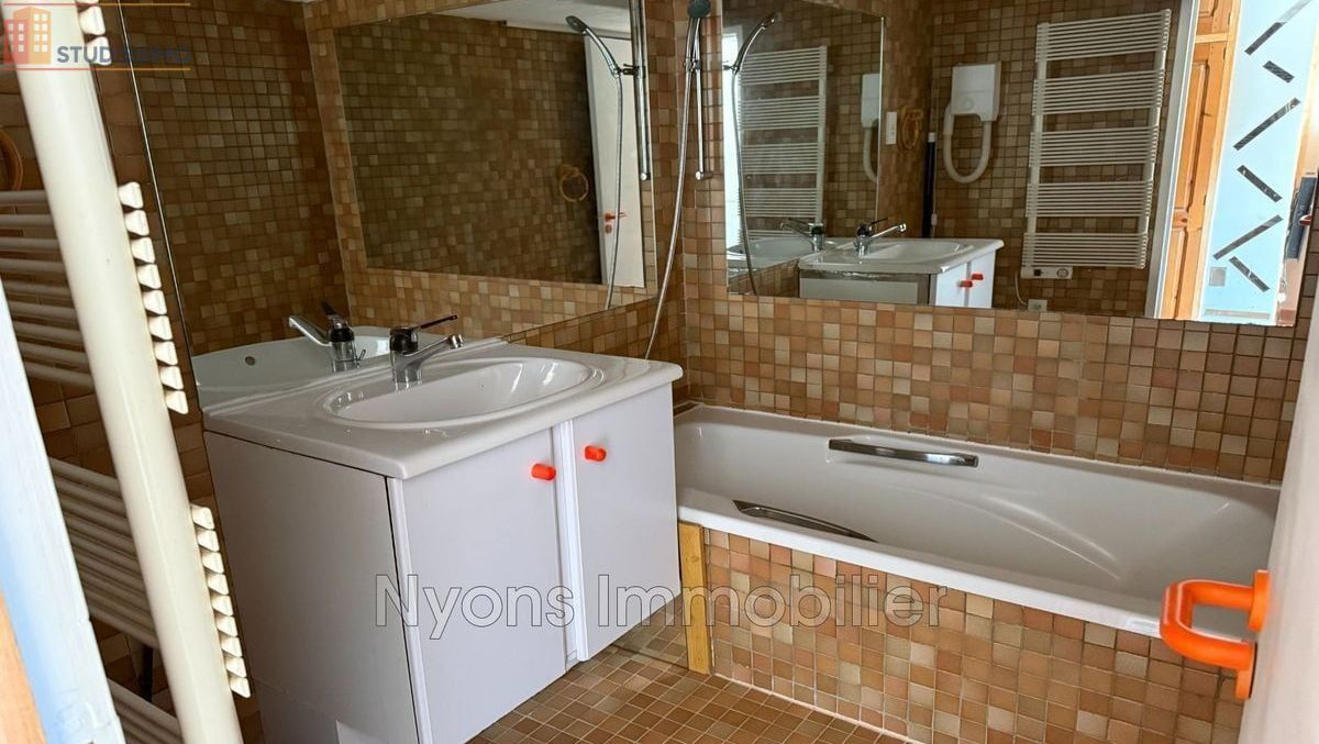Studio 28m² Aubres 26110 - Photo 1
