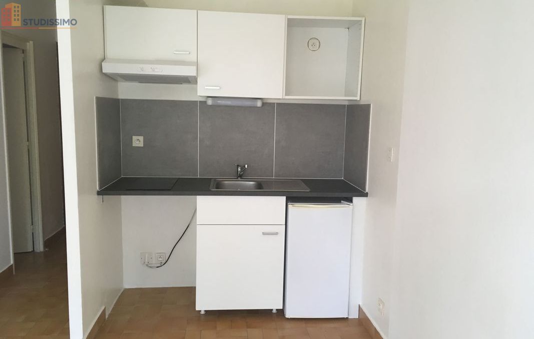 Studio 27m² Nyons - Étage élevé, DPE D - Photo 1