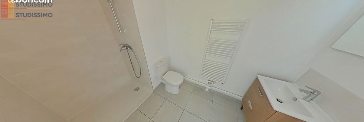 Studio 31m² Clermont-Ferrand 63100 - Photo 2