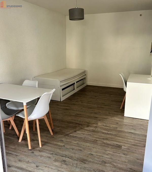 Studio meublé 21m² Clermont-Ferrand 63000 - Centre, proche commodités - Photo 2