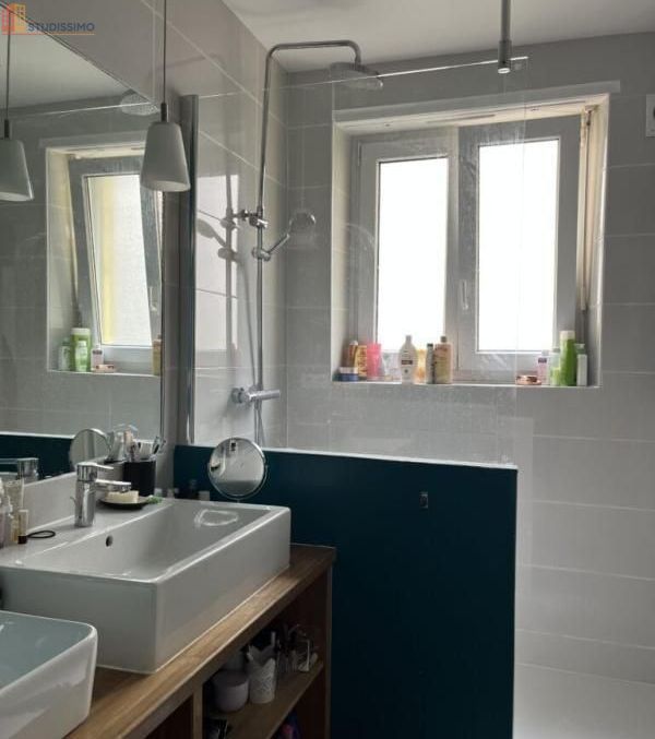 Studio meublé 15m² Strasbourg centre - Meublé, 1er étage - Photo 1