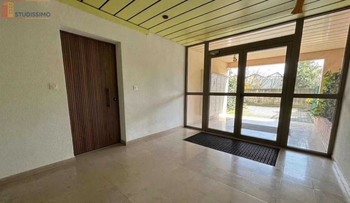 Studio 20m² Romans-sur-Isère - Lumineux, proche centre - Photo 2