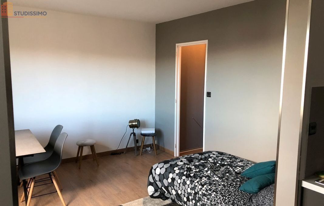 Studio 30m² Clermont-Ferrand 63000 - Semi-équipé, lumineux - Photo 2