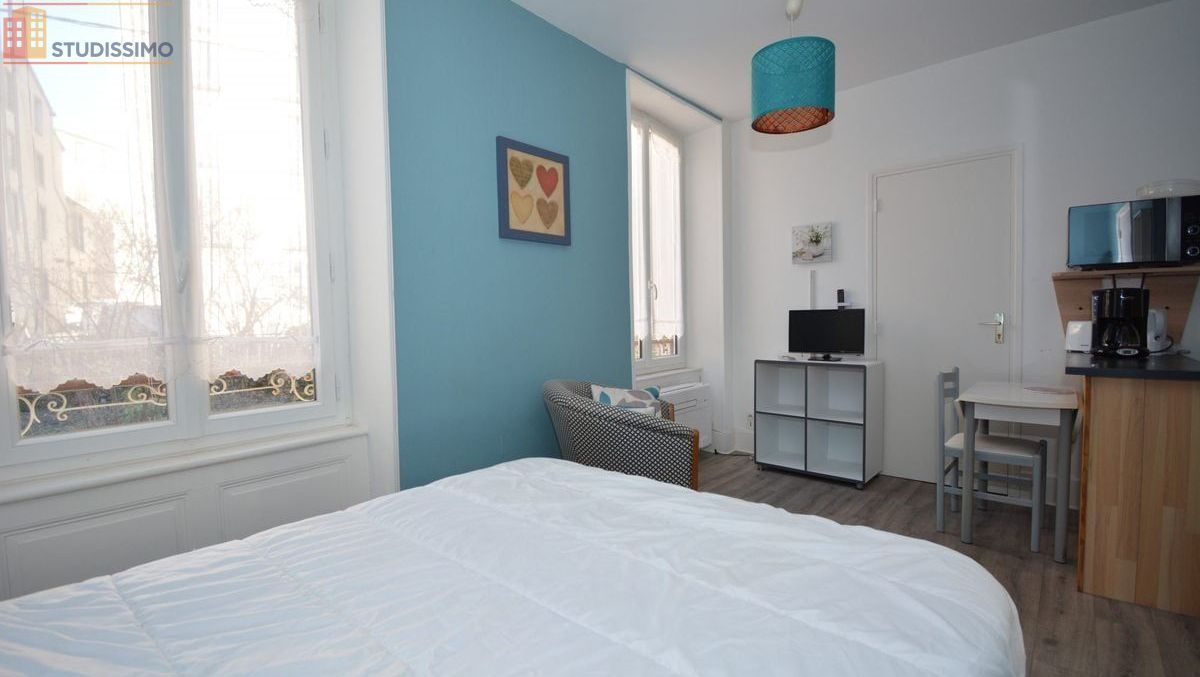 Studio meublé 18m² Châtel-Guyon - Meublé, DPE C - Photo 7