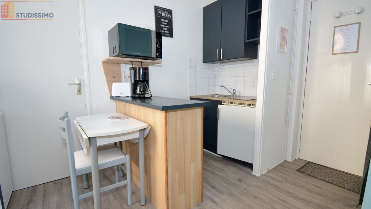 Studio meublé 18m² Châtel-Guyon - Meublé, DPE C - Photo 4