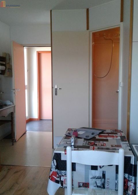Studio 18m² Clermont-Ferrand - Étage élevé, lumineux - Photo 2