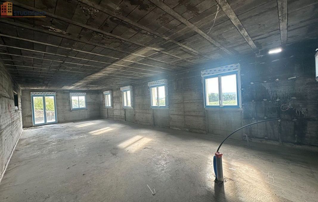 Studio 78m² Montélimar - spacieux, lumineux - Photo 5