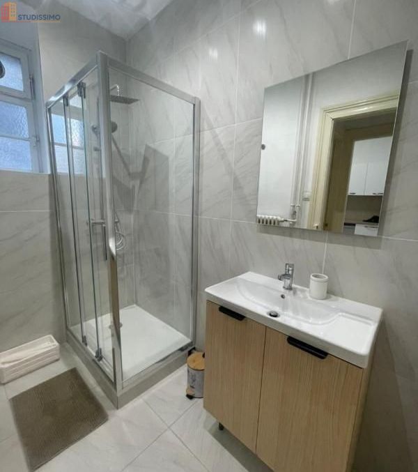 Studio meublé 14m² Strasbourg centre - Calme, lumineux - Photo 4