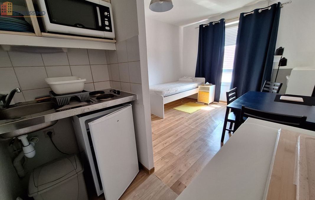 Studio meublé 19m² Mulhouse 68100 - Lumineux, étage élevé - Photo 3