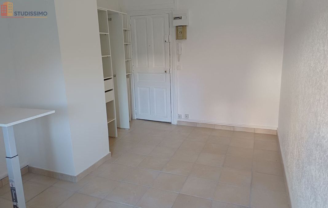 Studio 15m² Clermont-Ferrand 63000 - Photo 2