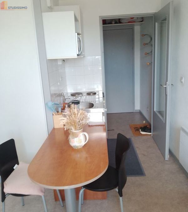 Studio 18m² Valence - DPE D, 1er étage - Photo 2