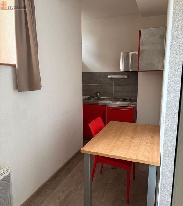 Studio 28m² Clermont-Ferrand 63000 - Photo 2