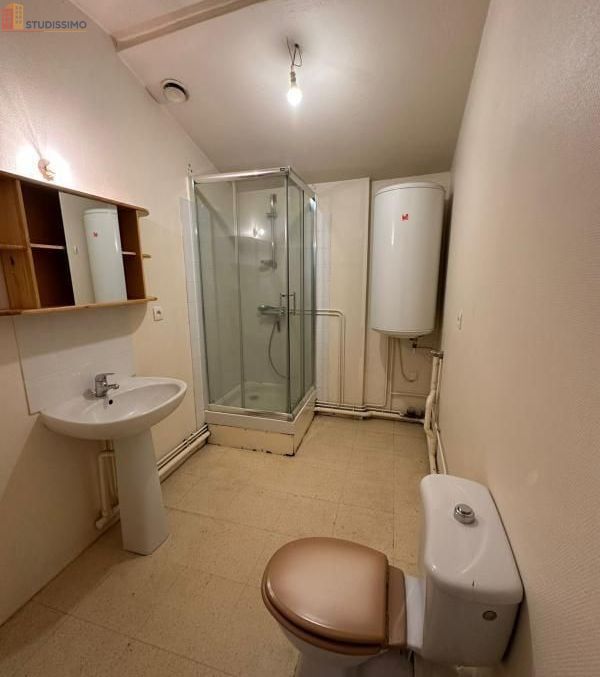 Studio 26m² Riom 63200 - Photo 1