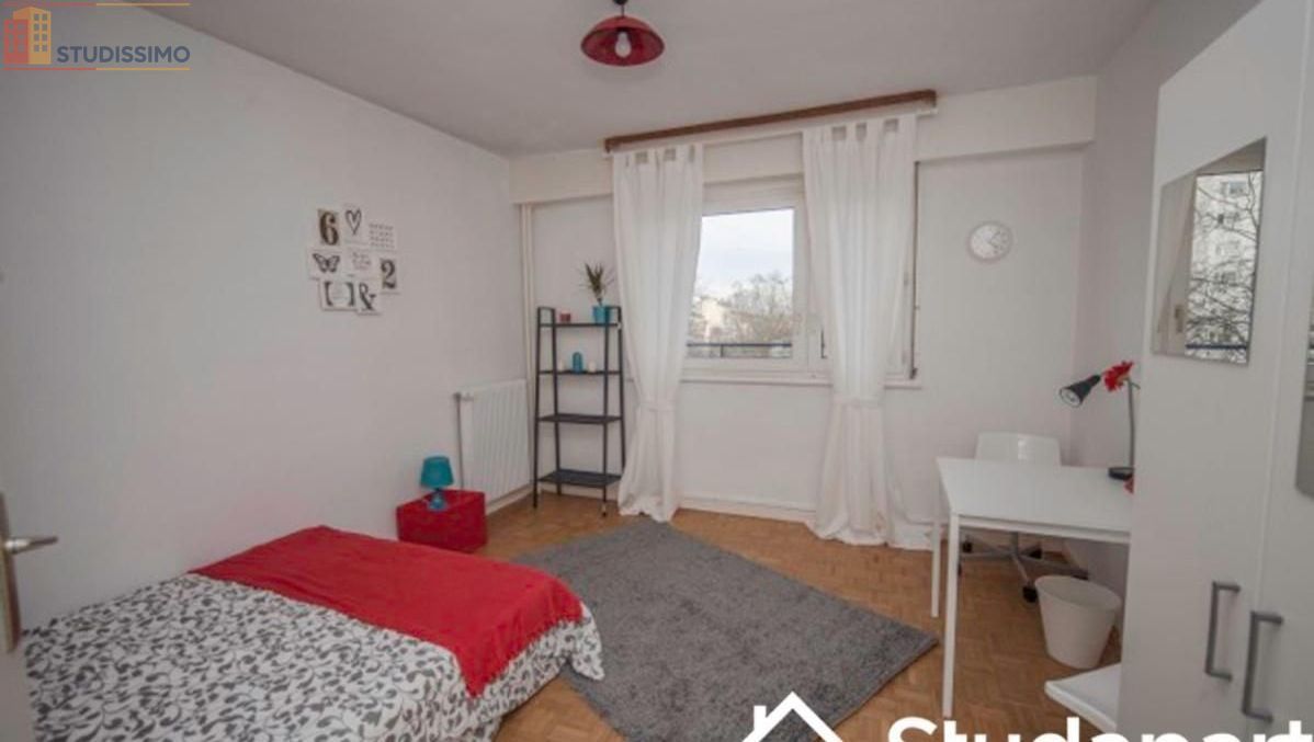 Studio meublé 15m² Strasbourg centre - Étage élevé, DPE A - Photo 2