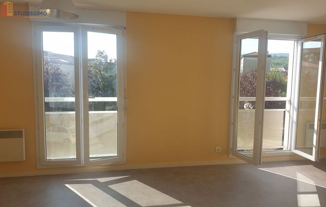 Studio 28m² Aubière - Lumineux, 1er étage - Photo 1