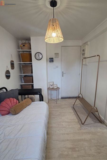 Studio meublé 12m² Strasbourg centre - Calme, 4e étage - Photo 1