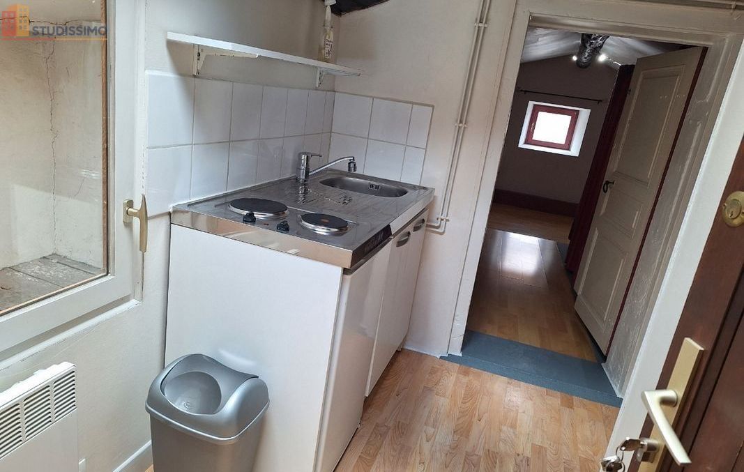 Studio 22m² Clermont-Ferrand 63100 - 2e étage, lumineux - Photo 2