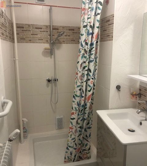 Studio meublé 14m² Royat - 4e étage, lumineux - Photo 2