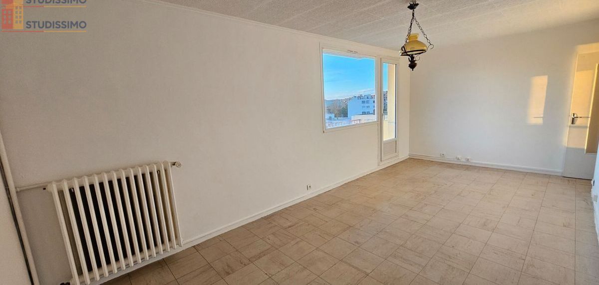 Studio 30m² Évreux - Étage élevé, lumineux - Photo 3