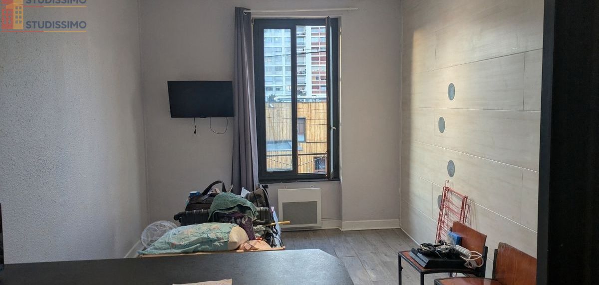 Studio 25m² Clermont-Ferrand 63000 - Semi-meublé, proche Blaise Pascal - Photo 1