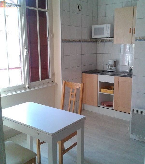 Studio meublé 28m² Clermont-Ferrand 63000 - Meublé, DPE B - Photo 2
