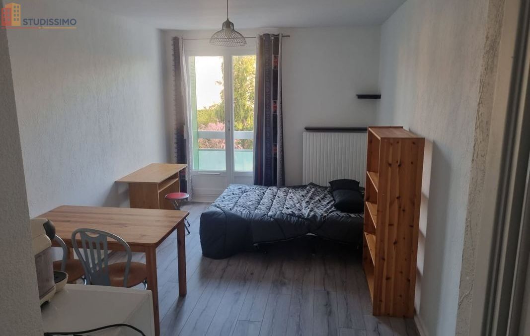 Studio meublé 18m² Beaumont 63110 - Meublé, 2e étage - Photo 2