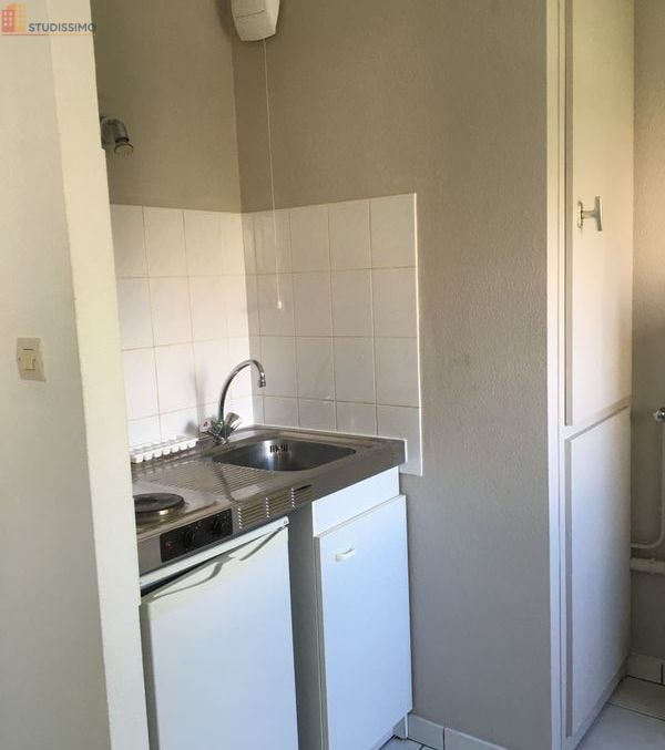 Studio meublé 22m² Strasbourg Neudorf - Meublé, lumineux - Photo 1