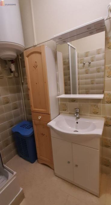 Studio meublé 27m² Royat 63130 - Meublé, cave - Photo 5