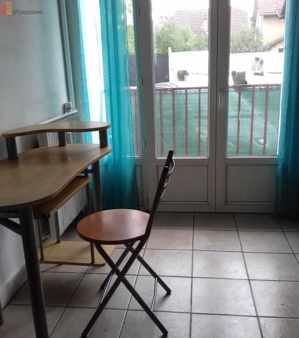 Studio à Évreux