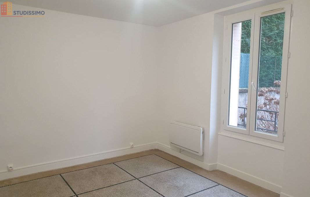 Studio 24m² Clermont-Ferrand - 1er étage, DPE D - Photo 1