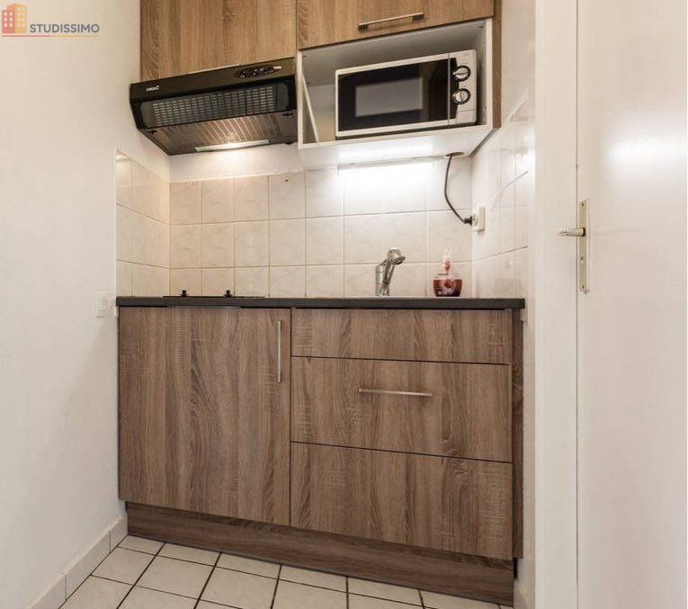 Studio 23m² Strasbourg Neudorf - Rénové, balcon lumineux - Photo 2