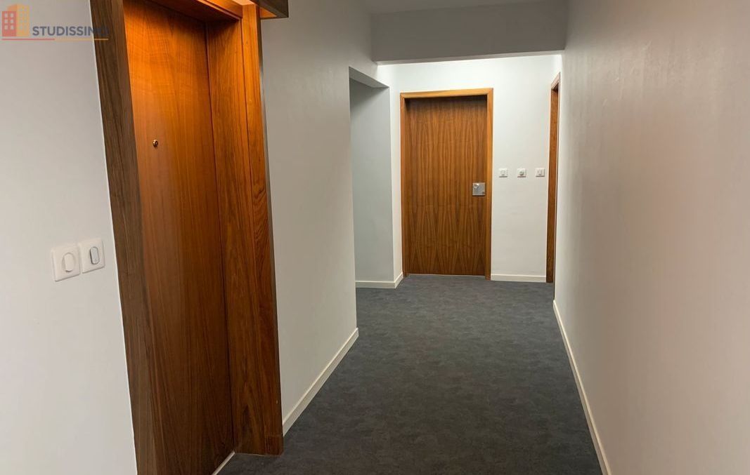 Studio meublé 27m² Chamalières - Neuf, box sécurisé - Photo 5