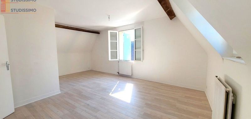 Studio à Chartres