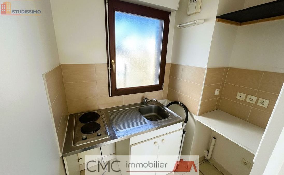 Studio 32m² Chartres - Étage élevé, DPE D - Photo 2